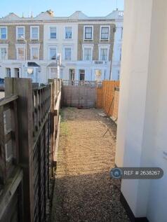 Private Garden - Pic 2