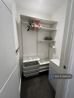 Walk In Closet