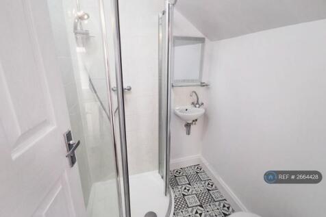 Ensuite Bedroom