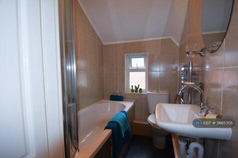Upstairs Bathroom With Shower And Bath