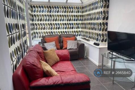 Lounge / Conservatory