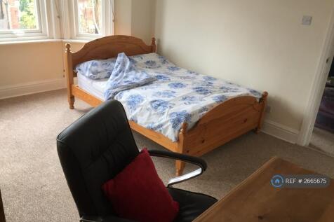 Bedroom 3 Upstairs Front