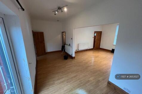 Dining Area/Lounge
