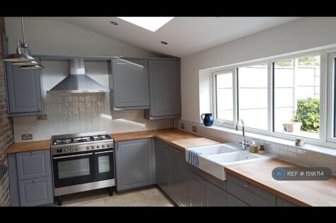 Kitchen And Range Cooker