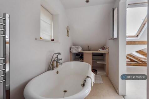 Master Bedroom Ensuite