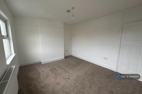 Large Master Bedroom With Built In Cupboard