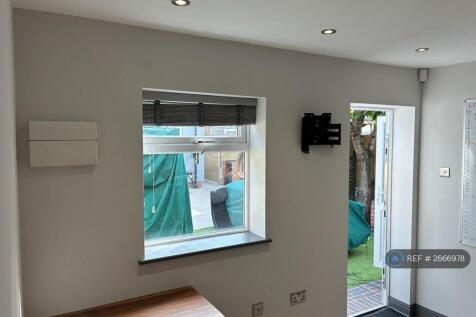 Office (1/2) (Private)