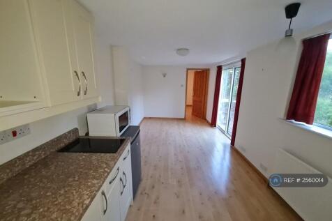 Open Kitchen To Lounge View