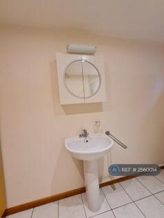 Wash Basin, Vanity Mirror & Light