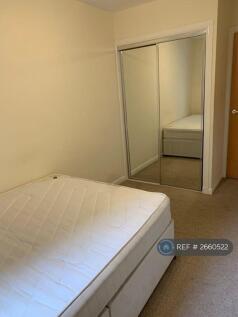 Bedroom 2.1