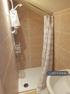 En-Suite/Shower