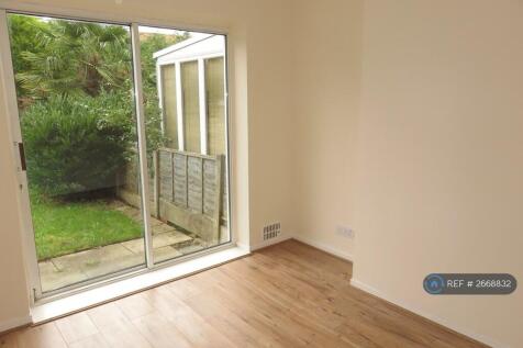 Dinning Room 1/2