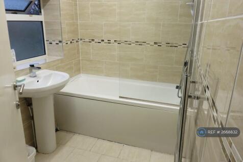 Bathroom1/3