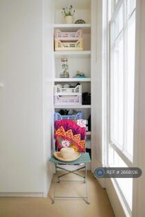 Bedroom Shelve Storage
