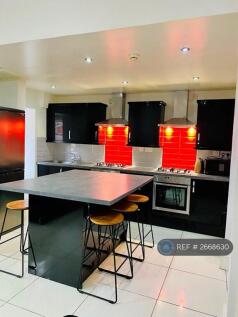 Kitchen/Living Room
