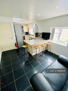 Kitchen/Living Room