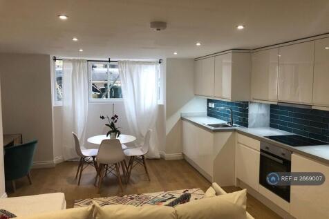 Flat 1: Living Room