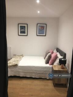 Flat 1