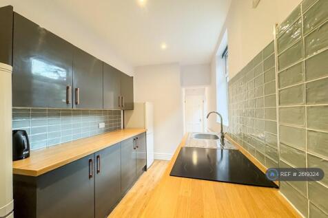 Shared Kitchen 2