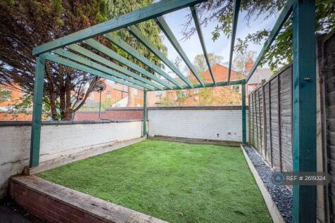 Enclosed Rear Garden