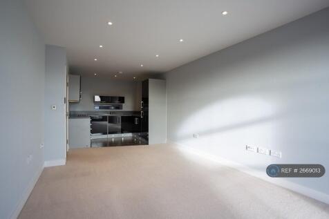 Living Room Towards Kitchen