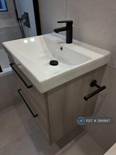 Floating Sink Unit