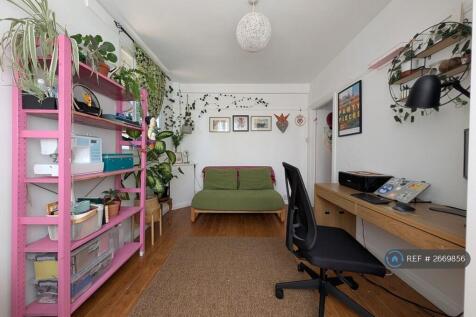 2nd Bedroom