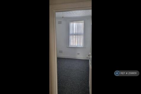 Bedroom   1