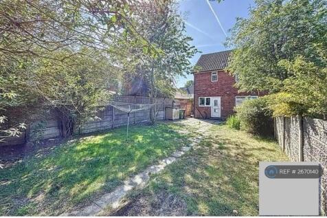 Lovely Big Back Garden