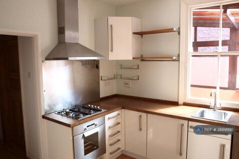 This Kitchen, But Now With Stuff!