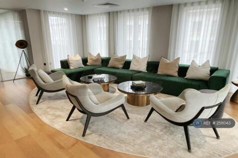 Communal Lounge 