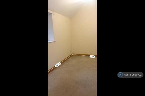 Room Behind Kitchen Dimensions