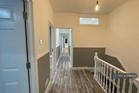 Upstairs Corridor 