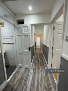 Upstairs Corridor 