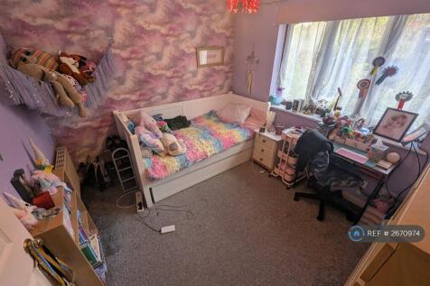 Double Bedroom
