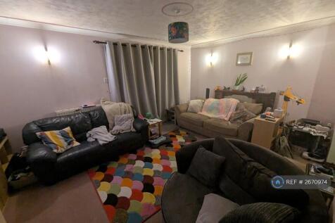 Shared Lounge