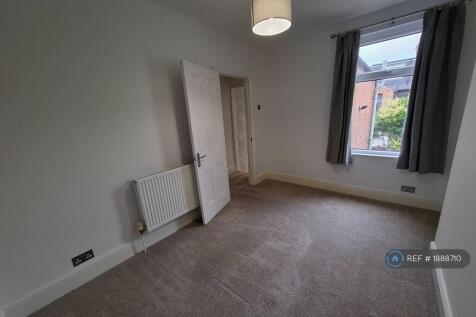 Rear Bedroom Photo 1