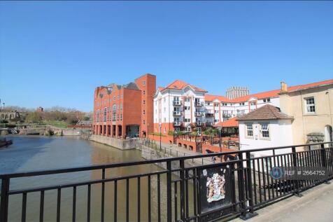 Ferryman's Court From St Philip's Bridge