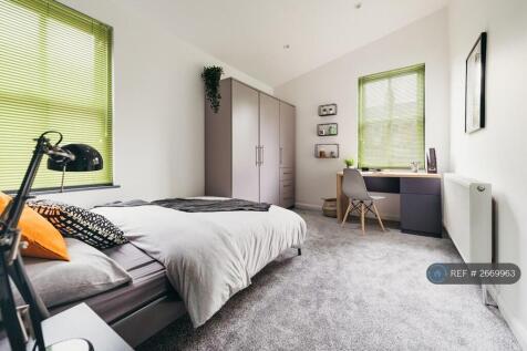 First Floor Rear Bedroom