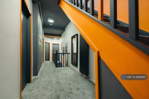 Loft Stairs & First Floor Landing