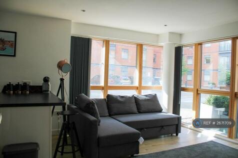 Lounge 3