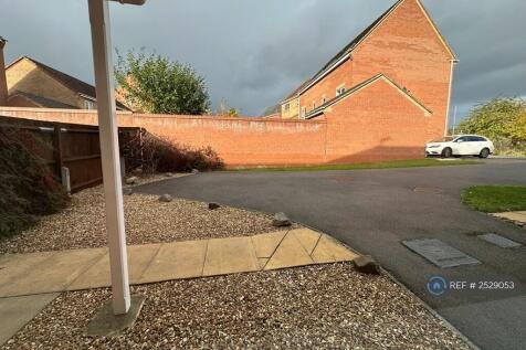 Front Garden Gravel Area