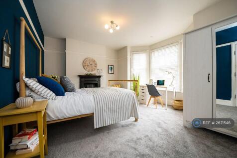 First Floor Front Bedroom