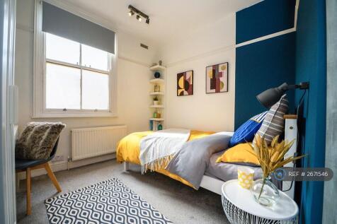 First Floor Rear Bedroom