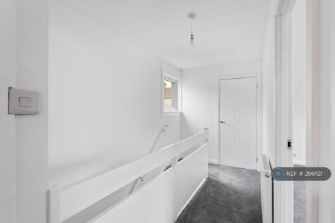 Upstairs Hall 2