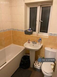 Upstairs Bathroom