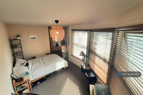 Master Bedroom 2