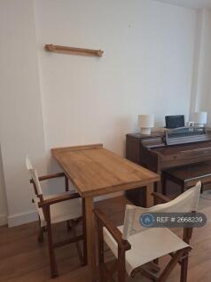 Table/Desk