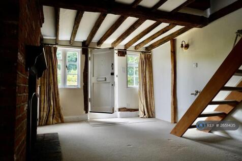 Sitting Room To Front