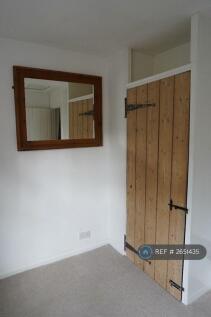 Second Bedroom - Shelved Cupboard And Loft Access